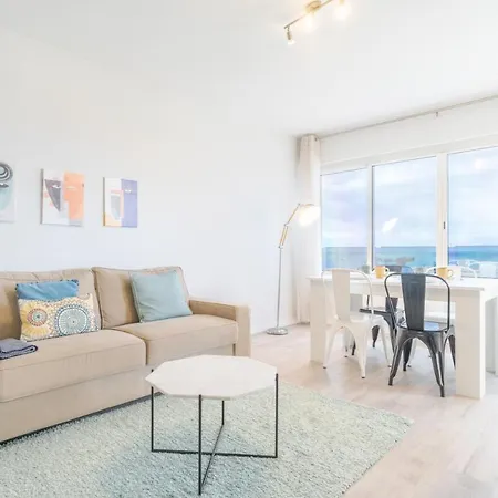 Floor Arriaga 804 شقة فونشال